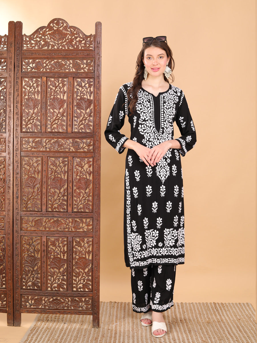 Dua Modal Premium Chikankari Kurti Set-The Lucknowi Chikan