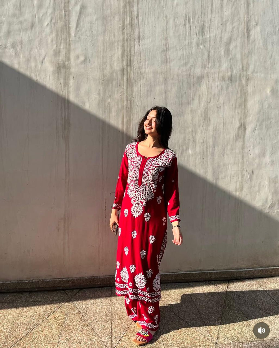 Daniya Modal Chikankari Kurti Set