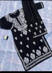 Daniya Modal Chikankari Kurti Set