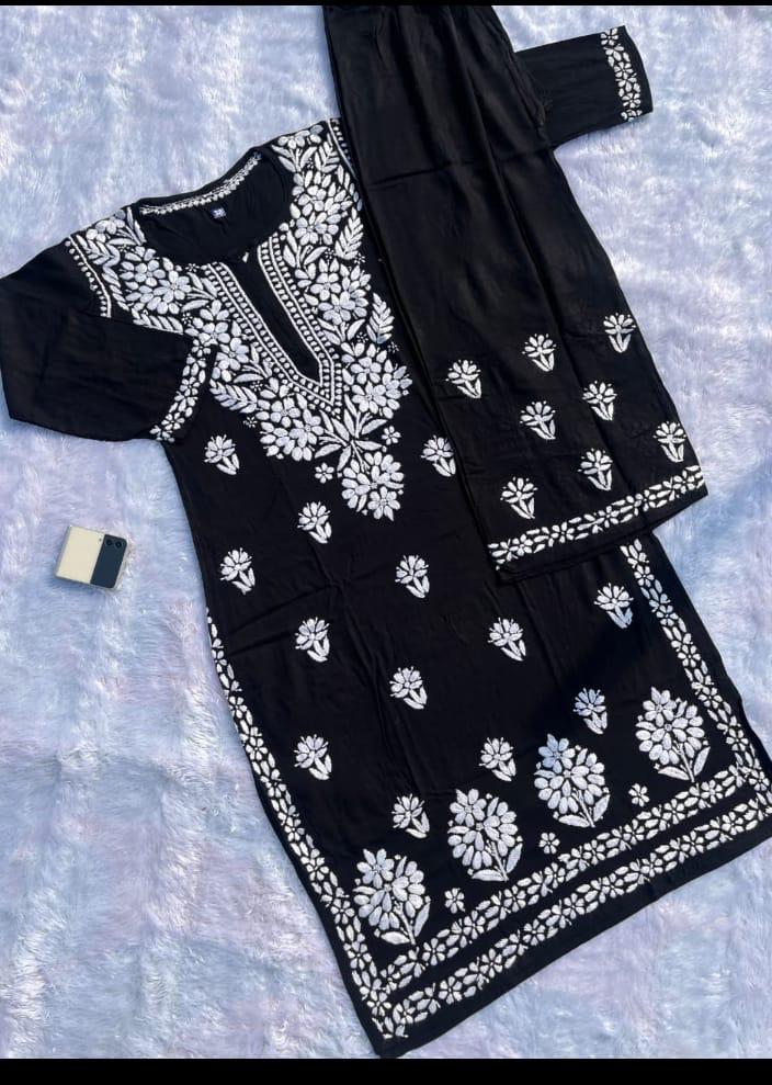 Daniya Modal Chikankari Kurti Set