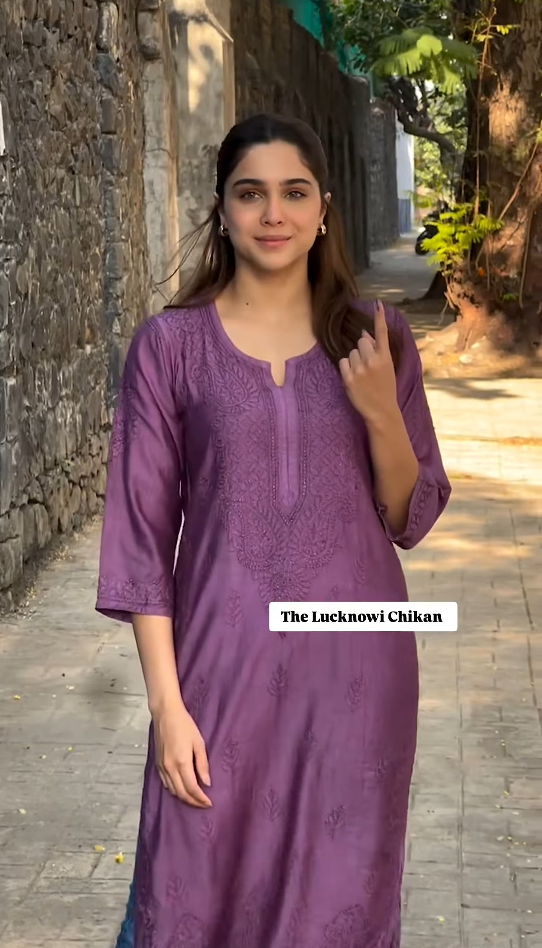Shraddha Kapoor in Chikankari Kurti