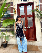 Anushka Noodle Chikankari Kurti